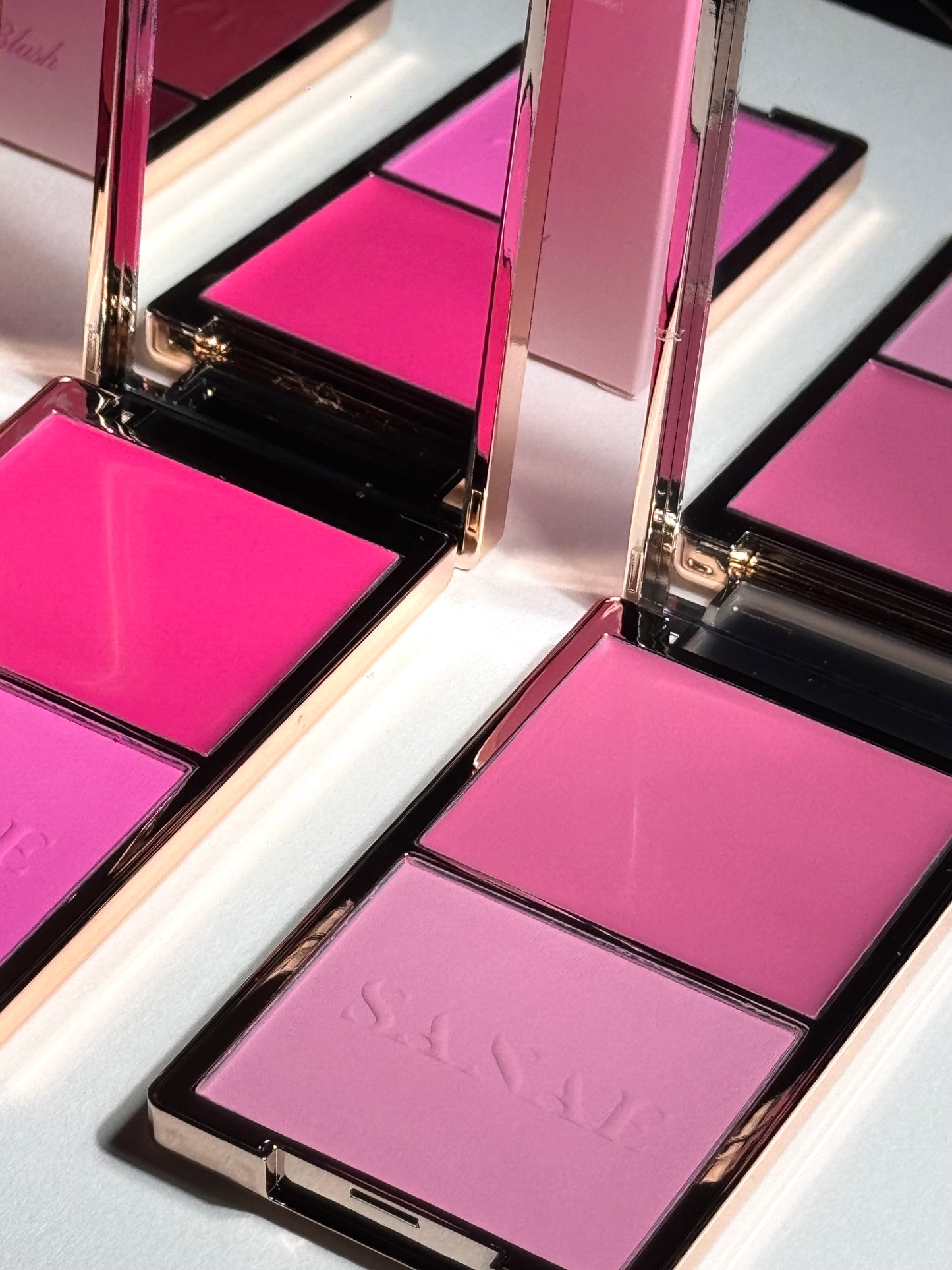 AURA BLUSH